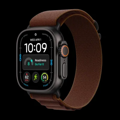 Apple Watch Ultra 4 in Black Titanium
