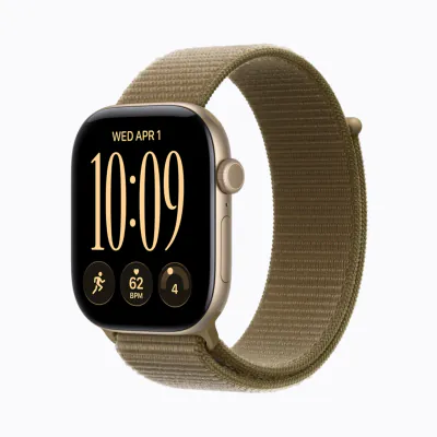 Apple Watch Series 12 in Light Gold Aluminium